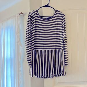 Matilda Jane women’s long sleeve top. Size large.